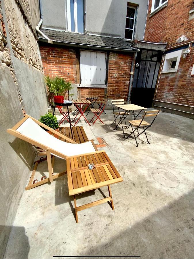 Ferienwohnung Faubourg Des Voyageurs N°7 Saran Exterior foto